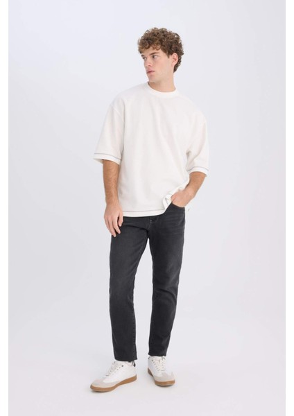 Slim Tapered Fit Dar Kalıp Normal Bel Daralan Paça Jean Pantolon D8748AX25SP