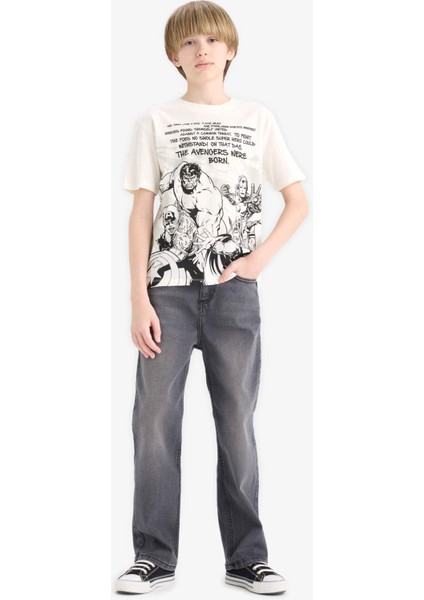 Erkek Çocuk Marvel Avengers Bisiklet Yaka Kısa Kollu Tişört D9569A825SM