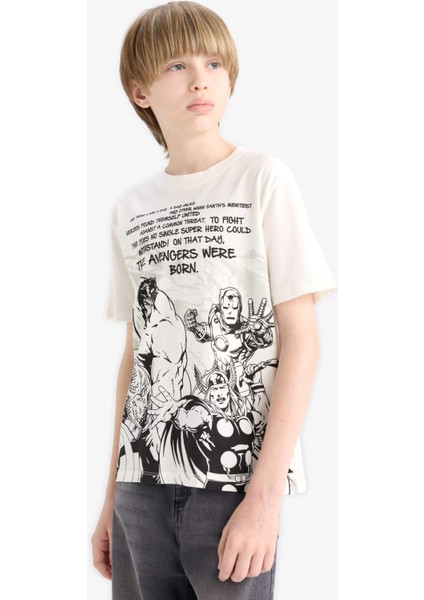 Erkek Çocuk Marvel Avengers Bisiklet Yaka Kısa Kollu Tişört D9569A825SM