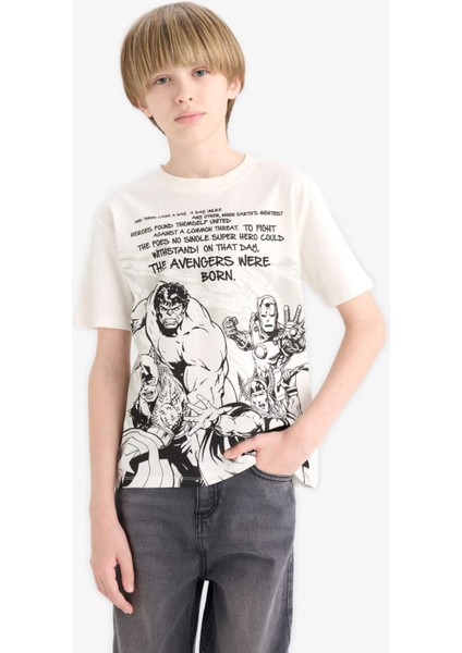 Erkek Çocuk Marvel Avengers Bisiklet Yaka Kısa Kollu Tişört D9569A825SM