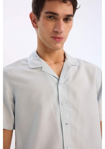 Modern Fit Yazlık Polo Yaka Basic Düz Kısa Kollu Gömlek V8406AZ25SM