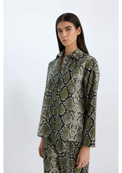 Pijama Takım Poplin Yılan Derisi Desenli Uzun Kollu Üst Beli Lastikli Uzun Alt-Fall in Love E3849AX24WN