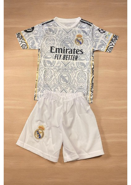 Nostaljik Real Madrid Baskılı Ronaldo CR7 Çocuk Forması fiyatları