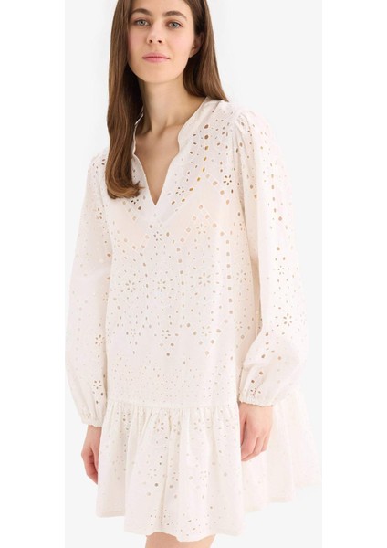 Apaş Yaka Brode Uzun Kollu Mini Plaj Elbisesi-Fall in Love D8734AX25SM