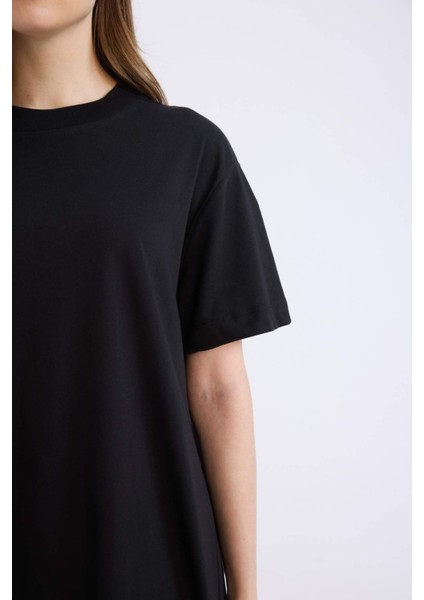 Regular Fit Bisiklet Yaka Basic Düz Kısa Kollu Tişört Tunik