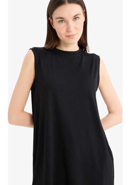 Regular Fit Bisiklet Yaka Basic Düz Kolsuz Tesettür Tişört Tunik A8352AX25SP