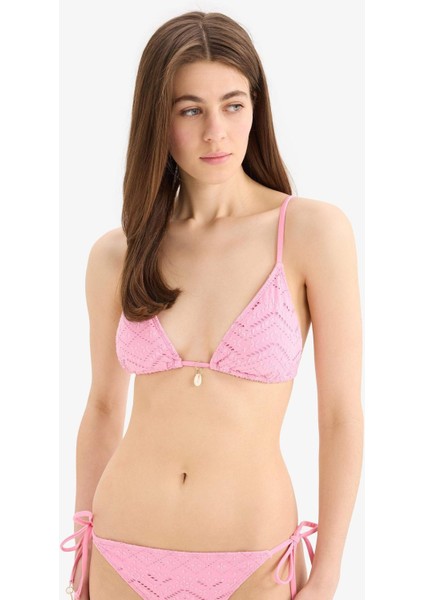Regular Fit Nakışlı Brode Üçgen Bikini Üstü-Fall in Love B6894AX25SM