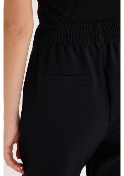 Carrot Fit Havuç Kalıp Kumaş Pantolon Basic Düz Cepli Yüksek Bel Düz Paça B1238AX25SP