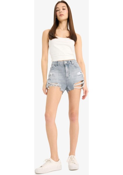 Yüksek Bel Paça Ucu Kesik Jean Şort