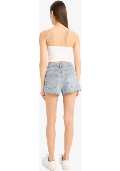 Yüksek Bel Paça Ucu Kesik Jean Şort