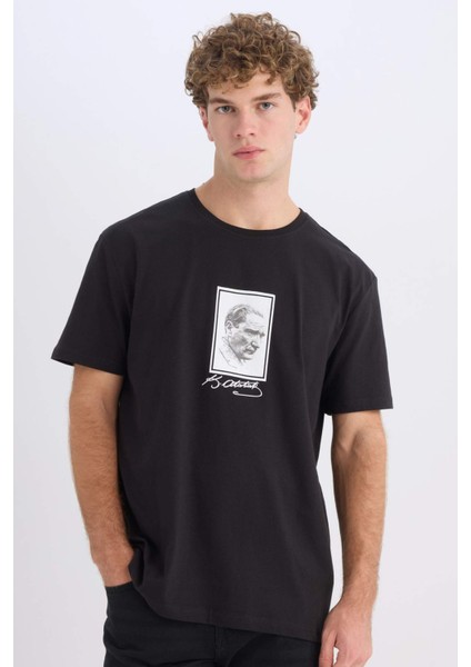 %100 Pamuk Regular Fit Bisiklet Yaka Atatürk Baskılı Kısa Kollu Tişört E5053AX24AU