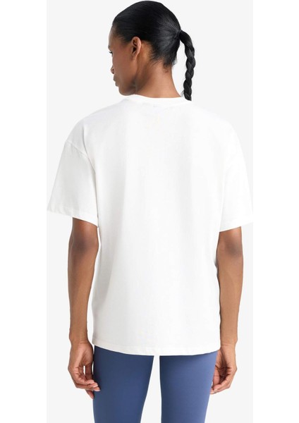 Fit NBA Wordmark Oversize Geniş Kalıp Bisiklet Yaka Baskılı Kısa Kollu Tişört T5506AZ25SM