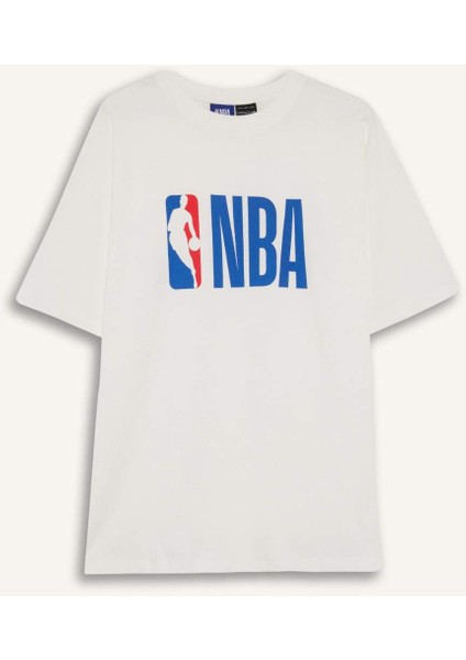 Fit NBA Wordmark Oversize Geniş Kalıp Bisiklet Yaka Baskılı Kısa Kollu Tişört T5506AZ25SM