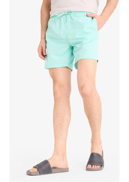 Regular Fit Kısa Boy Cepli File Astarlı Beli Bağcıklı Düz Hafif Kumaş Deniz Şortu E5133AXNS