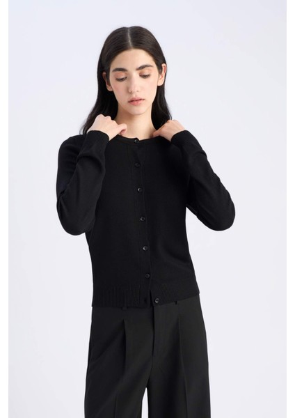 Regular Fit Bisiklet Yaka Basic Düz Düğmeli Triko Hırka D6282AX25SP