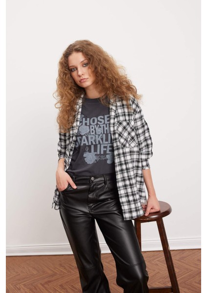 Oversize Geniş Kalıp Kareli Uzun Kollu Gömlek