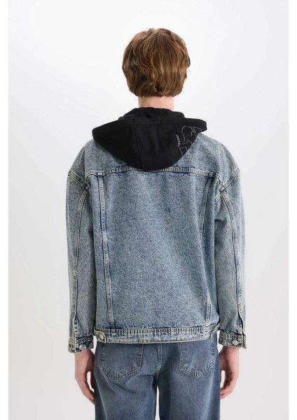 %100 Pamuk Oversize Geniş Kalıp Kapüşonlu Düğmeli Mevsimlik Baharlık Denim Ceket D0417AX25SP
