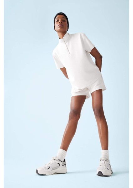 Fit Standart Fit Dik Yaka Sporcu Modal Kısa Kollu Tişört E2931AX25SM