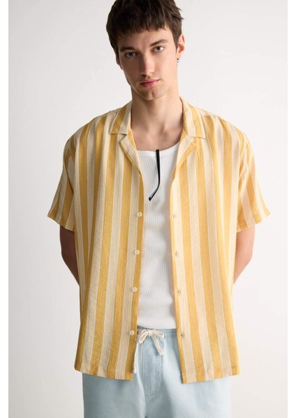 Regular Fit Apaş Yaka Baskılı Çizgili Kısa Kollu Gömlek E5421AX25SM