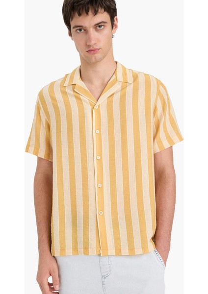 Regular Fit Apaş Yaka Baskılı Çizgili Kısa Kollu Gömlek E5421AX25SM