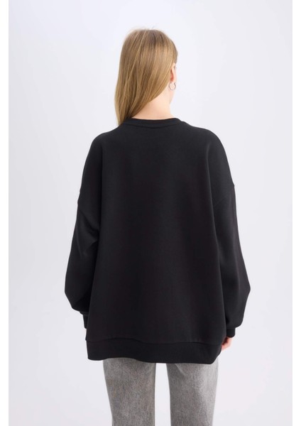 Oversize Geniş Kalıp Bisiklet Yaka Atatürk Baskılı Sweatshirt E5445AX24WN