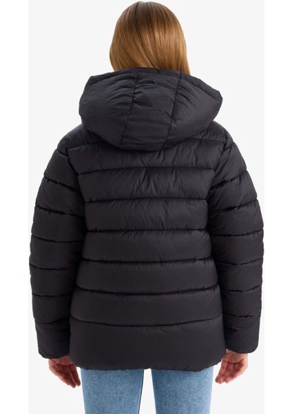 Kız Çocuk Su Geçirmez Kapüşonlu Fermuarlı Şişme Mont E5406A825AU