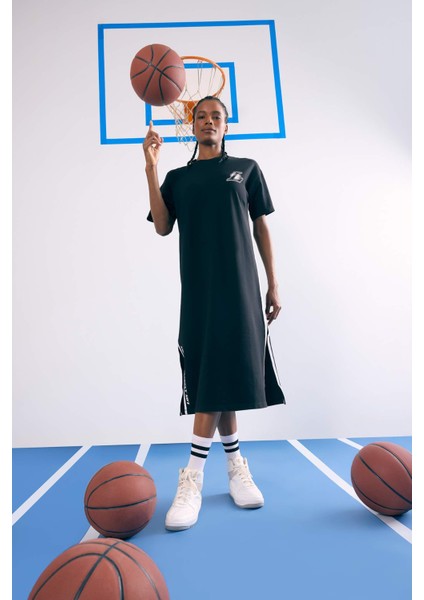 Fit NBA Los Angeles Lakers Oversize Geniş Kalıp Kısa Kollu Pike Midi Elbise B9962AX25SM