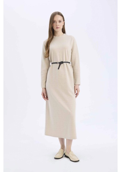 Regular Fit Bisiklet Yaka Uzun Kollu Kemerli Selanik Kumaş Maxi Elbise E5790AX25SP