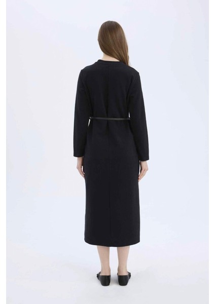 Regular Fit Bisiklet Yaka Uzun Kollu Kemerli Selanik Kumaş Maxi Tesettür Elbise E5790AX25SP