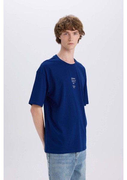 %100 Pamuk Boxy Fit Bisiklet Yaka Sırt Baskılı Kısa Kollu Tişört E4540AX25SM