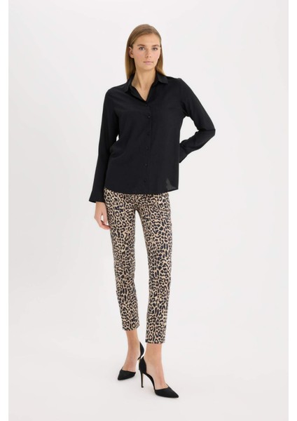 Sigaret Saten Kumaş Pantolon Leopar Desenli Normal Bel Beli Lastikli Düz Paça J8741AZ25SP