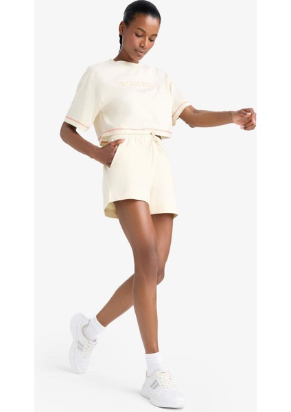 Fit Standart Fit Sporcu Kısa Paça Basic Düz Şort Z6696AZ25SM
