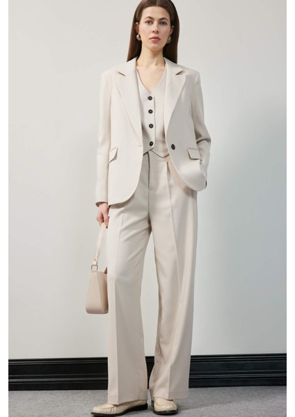 Oversize Geniş Kalıp Düğmeli Basic Düz Blazer Ceket B0490AX25SP