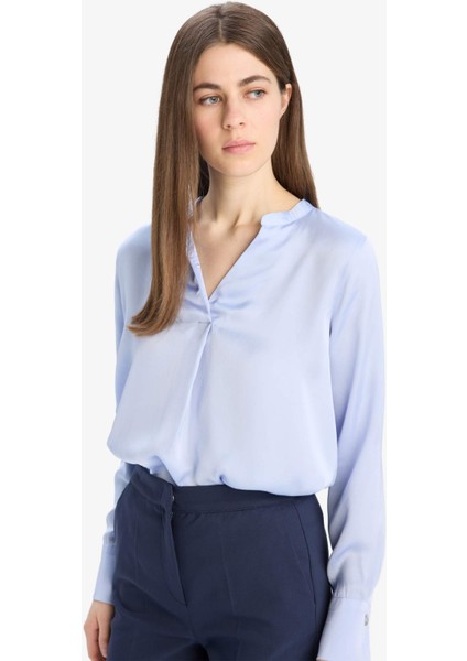 Regular Fit Apaş Yaka Saten Uzun Kollu Bluz C3217AX25SP