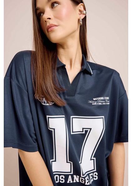 Coool Oversize Geniş Kalıp Polo Yaka Baskılı Forma Kumaşı Kısa Kollu Tişört E5368AX25SM