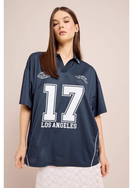 Coool Oversize Geniş Kalıp Polo Yaka Baskılı Forma Kumaşı Kısa Kollu Tişört E5368AX25SM