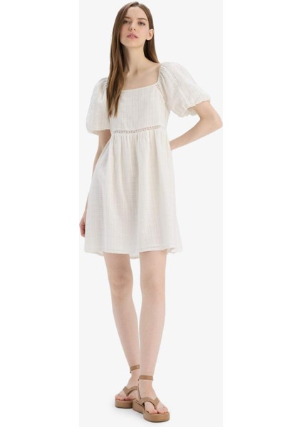 Kare Yaka Pamuklu Kısa Kollu Beyaz Mini Elbise E5390AX25SM