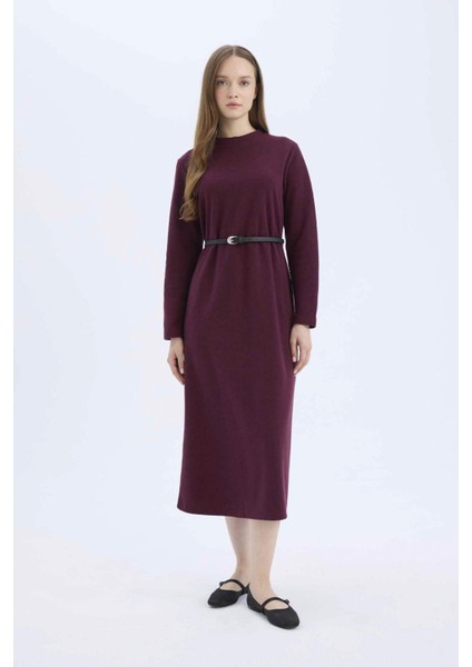 Regular Fit Bisiklet Yaka Uzun Kollu Kemerli Selanik Kumaş Maxi Tesettür Elbise E5790AX25SP