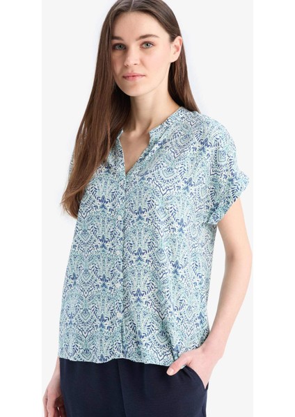 Regular Fit Apaş Yaka Desenli Kısa Kollu Gömlek I6173AZ25SM