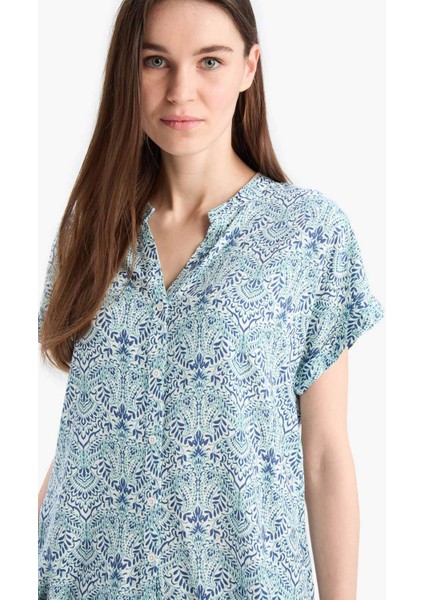 Regular Fit Apaş Yaka Desenli Kısa Kollu Gömlek I6173AZ25SM