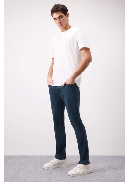 Pedro Slim Fit Esnek Yumuşak Kumaş Dar Kalıp Normal Bel Dar Paça Jean Pantolon C5682AX25SP