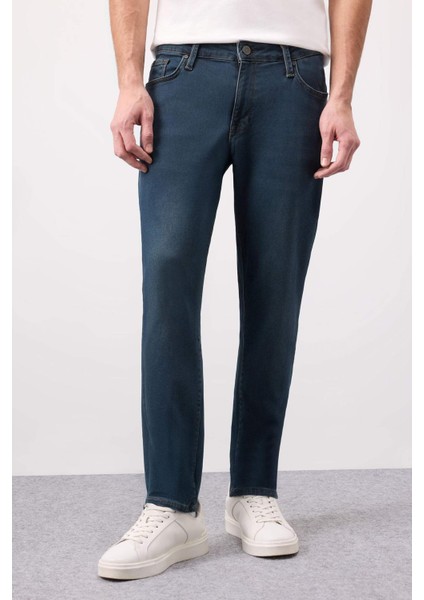Pedro Slim Fit Esnek Yumuşak Kumaş Dar Kalıp Normal Bel Dar Paça Jean Pantolon C5682AX25SP