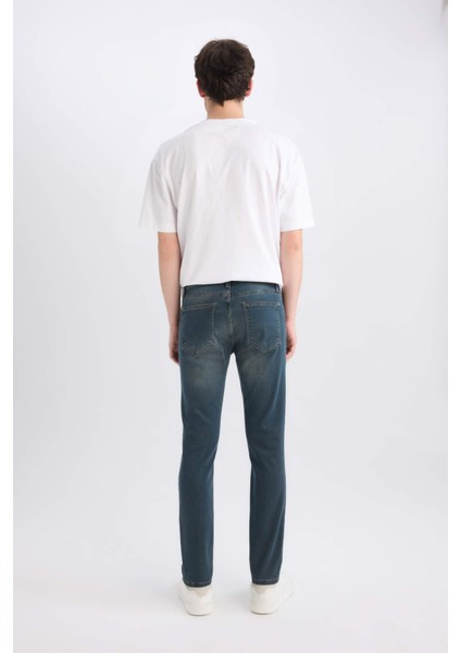 Pedro Slim Fit Esnek Yumuşak Kumaş Dar Kalıp Normal Bel Dar Paça Jean Pantolon C5682AX25SP