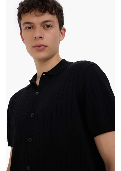 Standart Fit Polo Yaka Kısa Kollu Siyah Triko Tişört E4603AX25SM