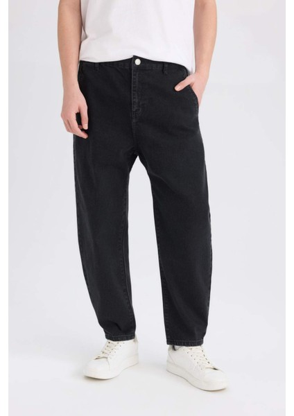 %100 Pamuk Relaxed Slouchy Fit Rahat Beli Lastikli Rahat Kesim Dar Paça Siyah Jean Pantolon B8320AX25SP