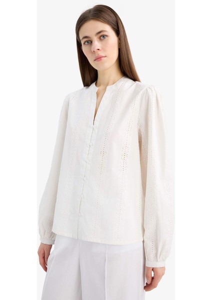 Regular Fit Bisiklet Yaka Brode Uzun Kollu Gömlek