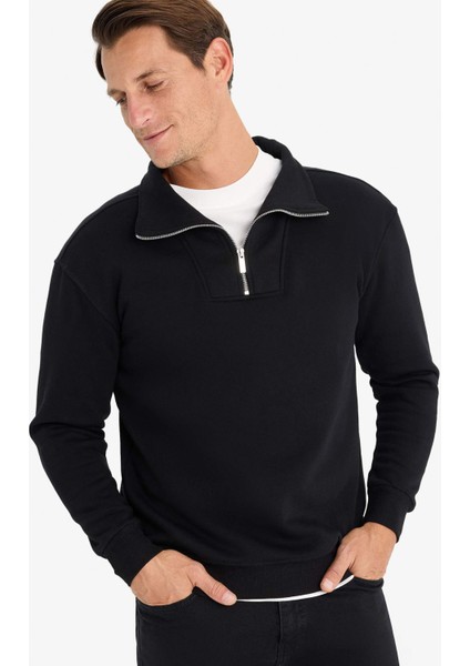 Relax Fit Dik Yaka Fermuarlı Basic Düz Kalın Sweatshirt E5332AX24WN