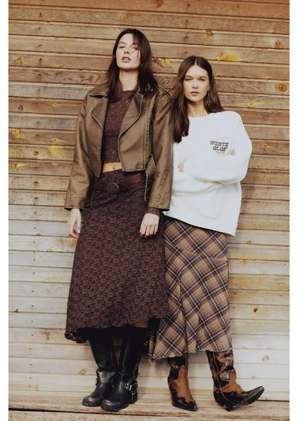 Asimetrik Kareli Normal Bel Tül Midi Etek E4811AX25SP