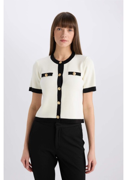 Regular Fit Bisiklet Yaka Düğmeli Kısa Kollu Triko Hırka E6207AX25SP