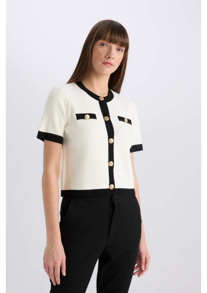 Regular Fit Bisiklet Yaka Düğmeli Kısa Kollu Triko Hırka E6207AX25SP